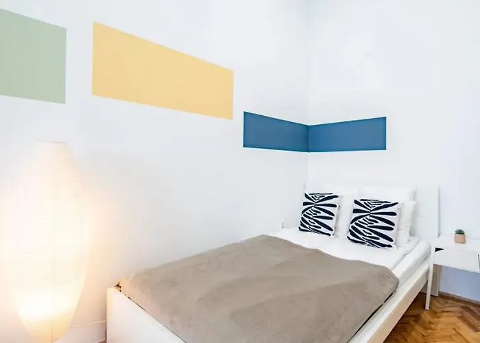 Apartamento Cityscape Budget Summer Flat *