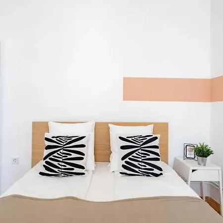 Cityscape Budget Summer Flat * Budapest