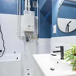 Cityscape Budget Summer Flat Appartement *