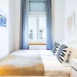 Cityscape Budget Summer Flat