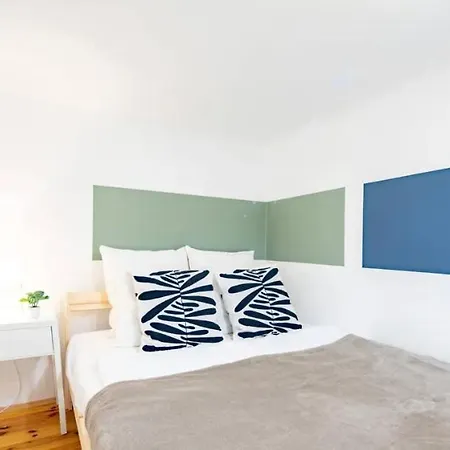 Cityscape Budget Summer Flat Apartman *