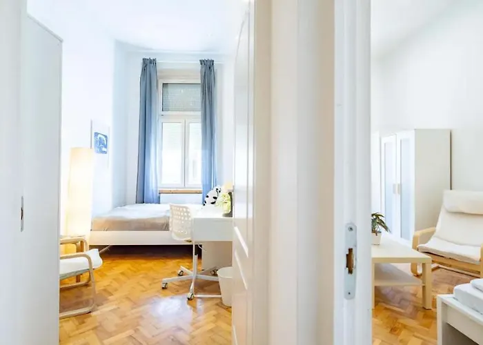 Appartamento Cityscape Budget Summer Flat *